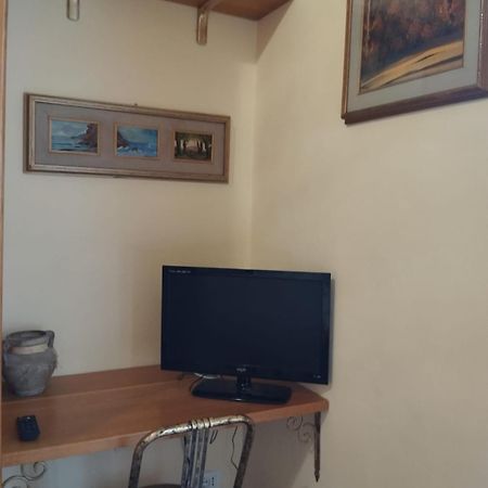 فندق The Family House ليفورنو المظهر الخارجي الصورة