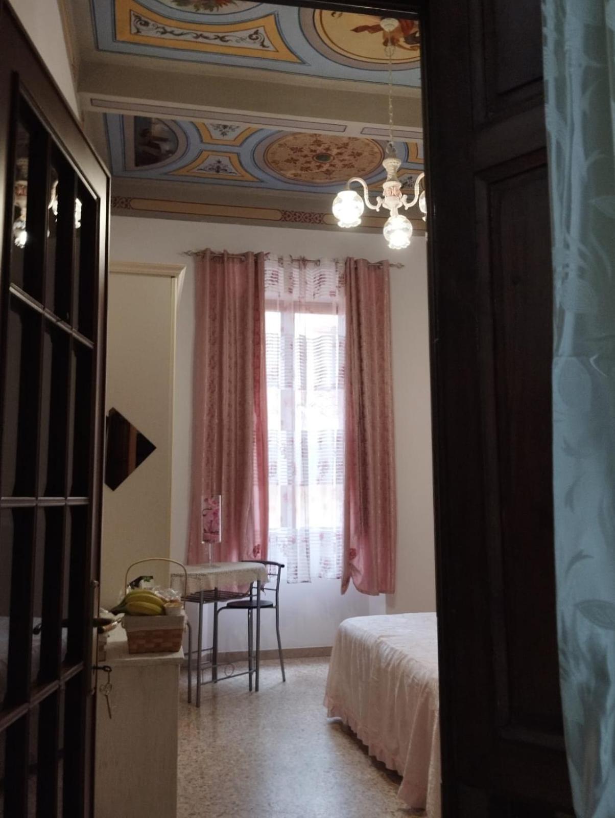 فندق The Family House ليفورنو المظهر الخارجي الصورة