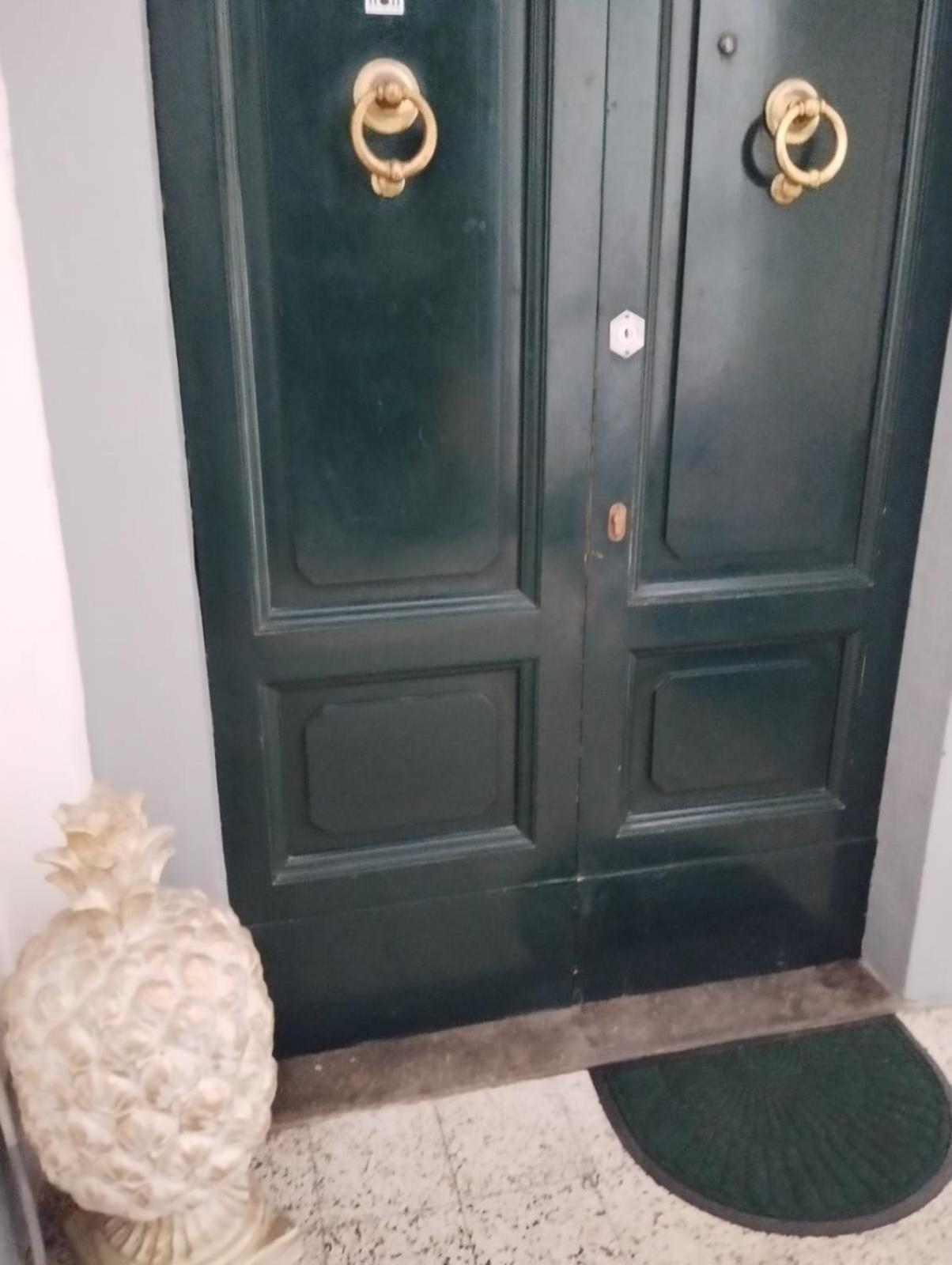 فندق The Family House ليفورنو المظهر الخارجي الصورة