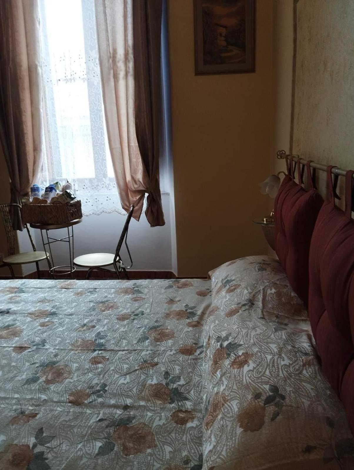 فندق The Family House ليفورنو المظهر الخارجي الصورة